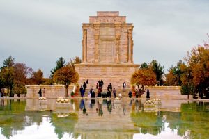 رد اعتبار روز اول بهمن به عنوان تولد فردوسی