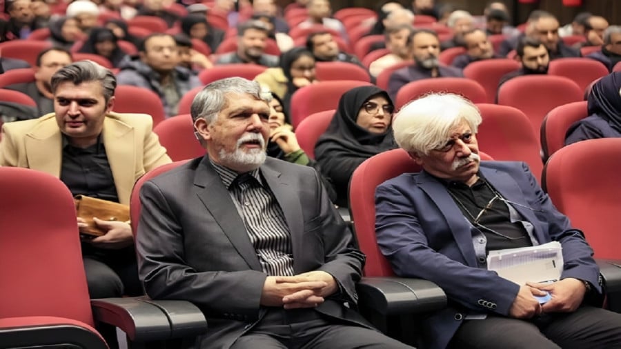 سیدمهدی شجاعی درحضوروزیرارشاد:توانستیم اسلام را وارونه و مردم راازدین بیزار کنیم