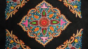 رشتی دوزی: احیای زیبایی گیلان از گذشته تا امروز