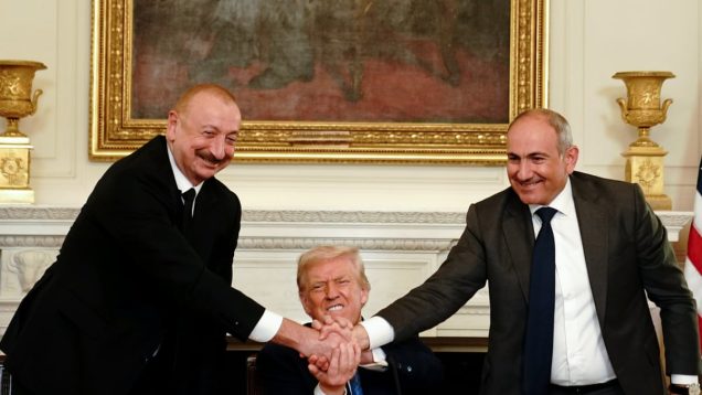 توافق ارمنستان و آذربایجان در کاخ سفید؛ «دالان ترامپ» جایگزین زنگه‌زور می‌شود؟